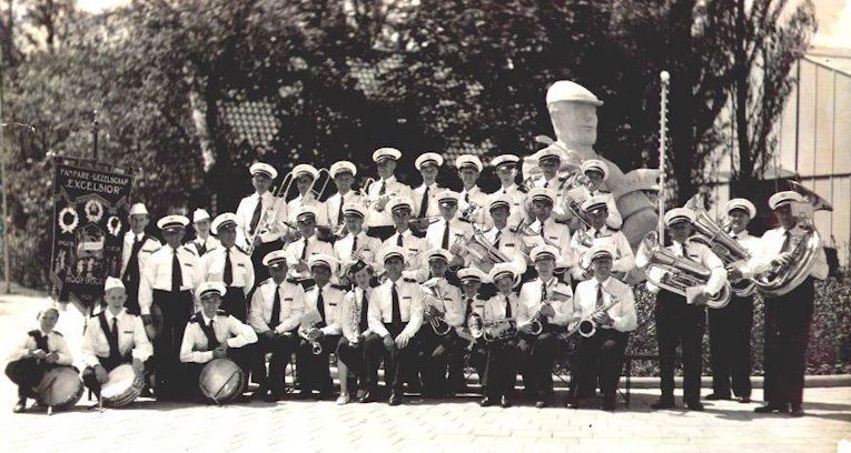 1928 1979 — foto 1