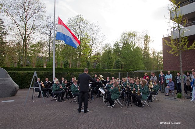 Dodenherdenking 4 Mei 2015 — foto 1