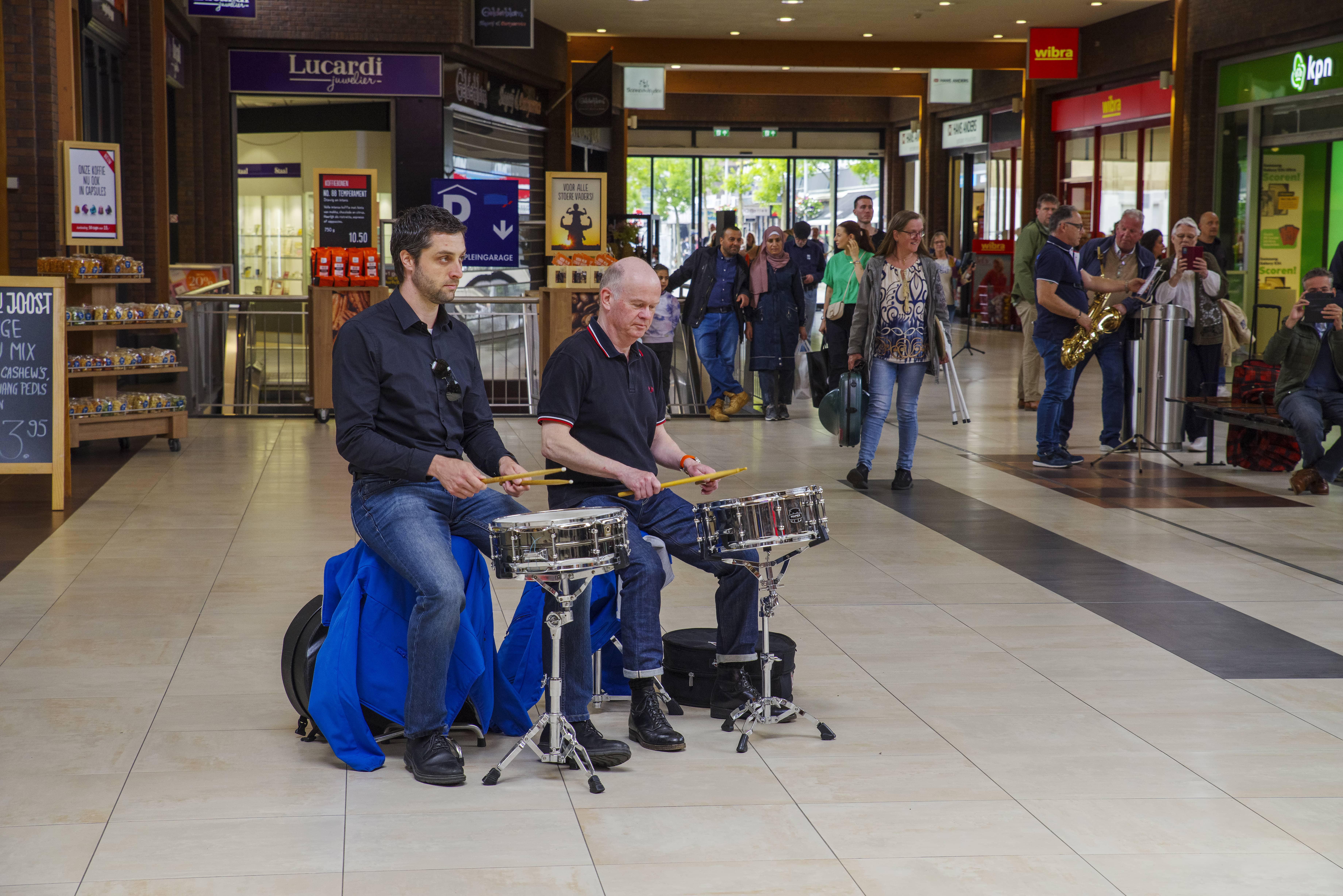 Flashmob Hoofddorp 2024 — foto 1