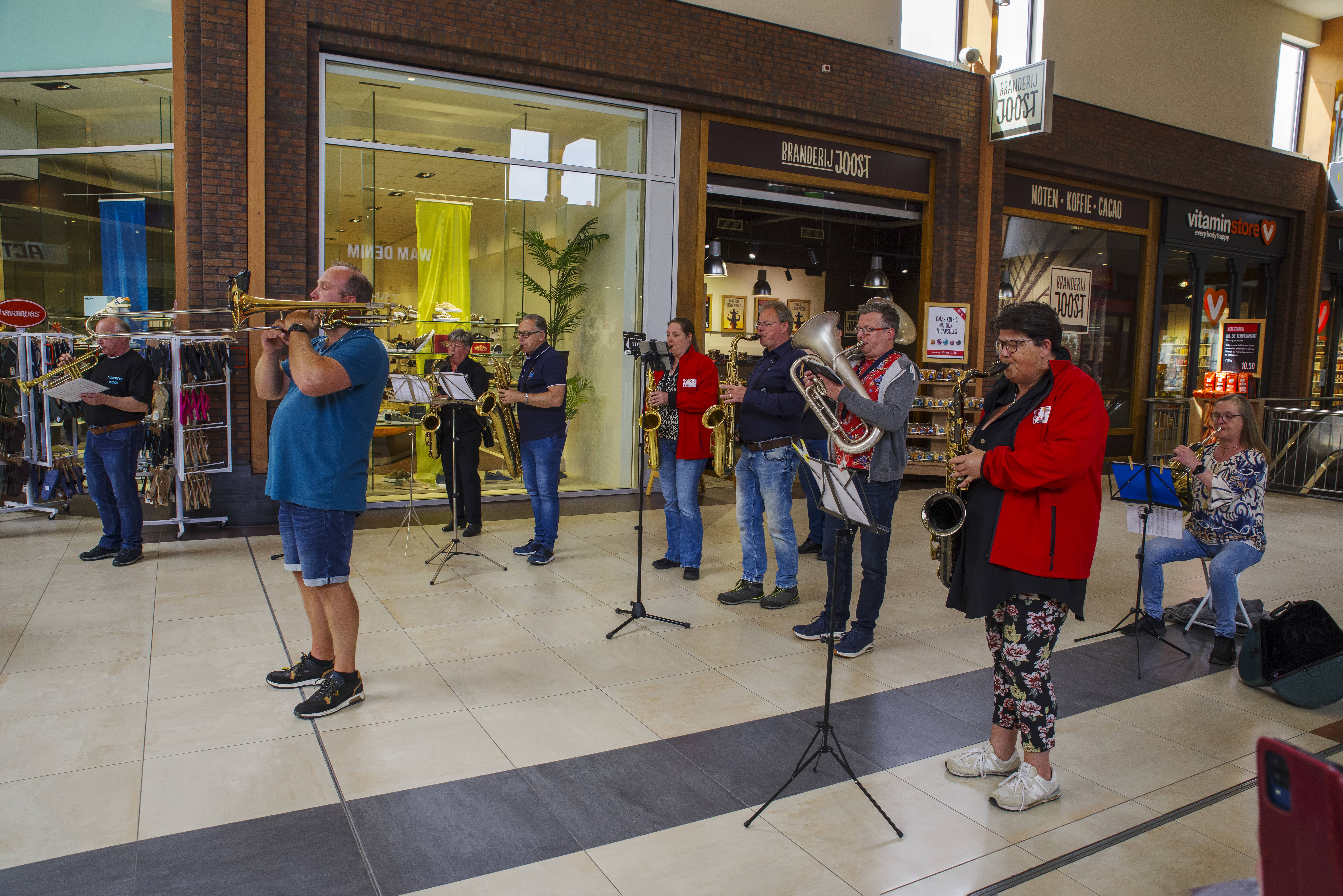 Flashmob Hoofddorp 2024 — foto 10