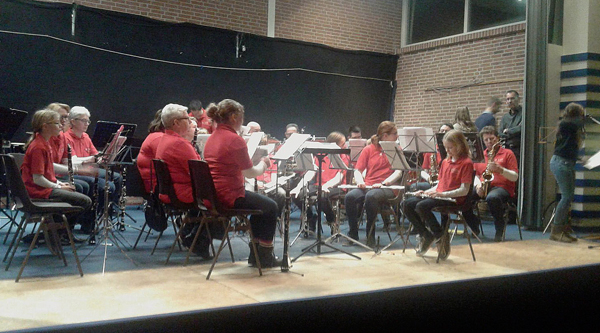 Jeugdfestival Opperdoes 13 December 2014 — foto 5