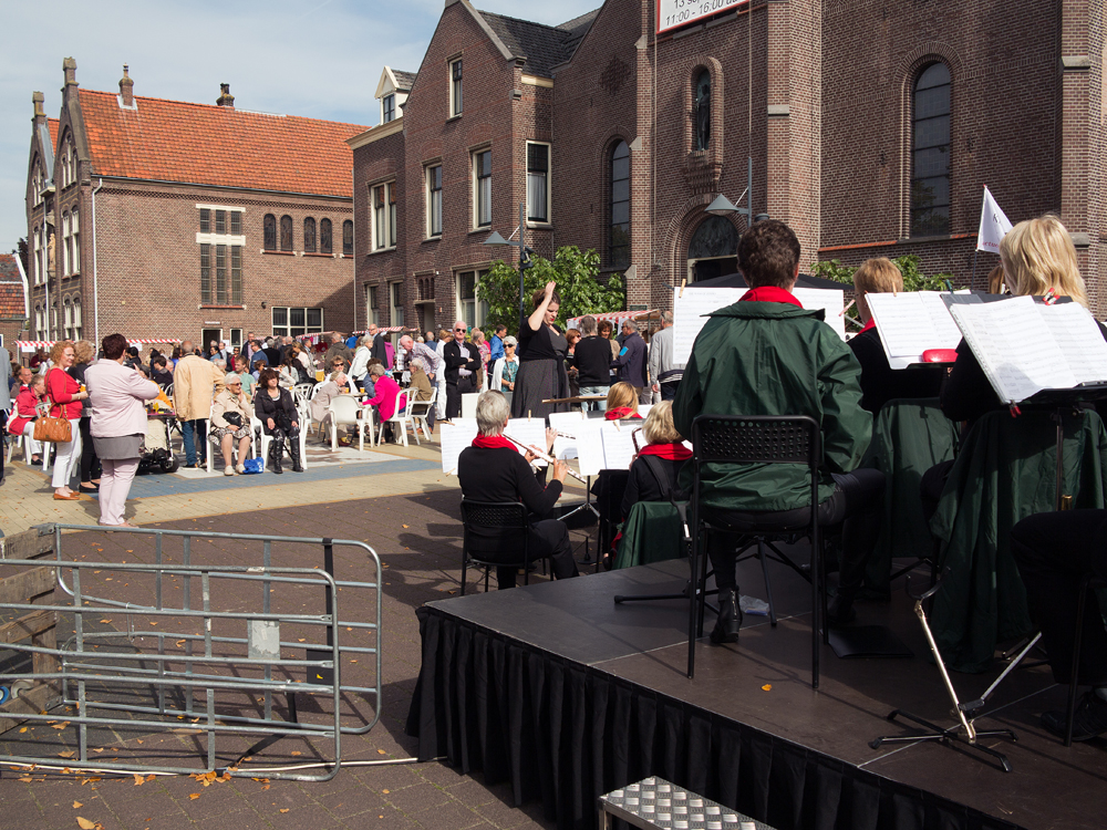 Koffieconcert Joannes De Doper Parochie 13 September 2015 — foto 19
