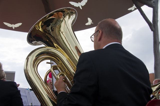 Opening Muziekkoepel Nieuw Vennep 26 April 2014 — foto 13
