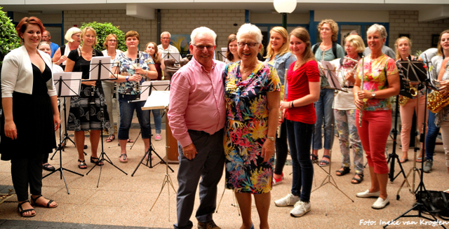 Verrassingsoptreden Cor Nel Kastelein 50 Jaar Getrouwd — foto 18