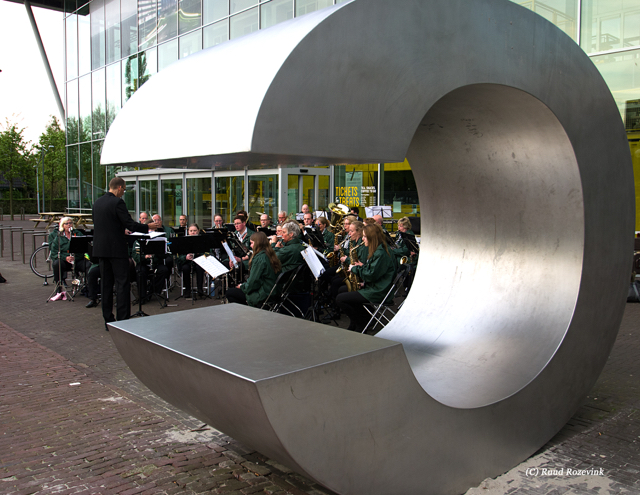 Vertrek Lopers Bevrijdingsvuur 2015 — foto 2